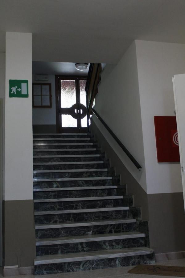 Hotel Casa Per Ferie Beatorosaz Cesana Torinese Exterior foto